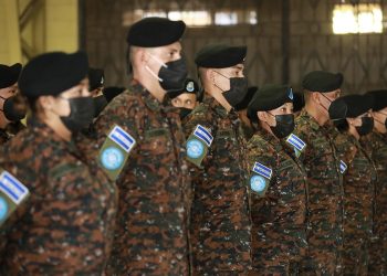 Una médico entre el contingente que viajó al Líbano a misión de paz