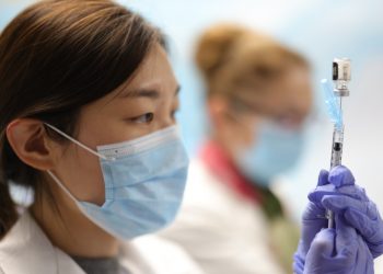 China vacuna sin prisa, luego de la recuperación por COVID-19