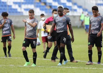 Águila cae en casa con pobre imagen ante Isidro Metapán