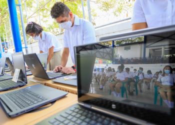 Llegó lote de computadoras para los docentes