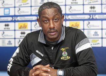 Russel Latapy: «El Salvador tendrá un juego fácil ante Montserrat, quizá terminen 5-1 a favor de los salvadoreños»