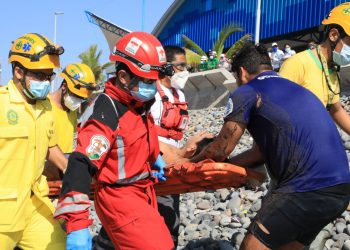 Plan Verano Seguro 2021 dio inicio con un simulacro de rescate acuático en La Libertad