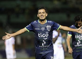 Santa Tecla vence 1-0 a Marte y pasará como segundo a la segunda ronda, todavía con un juego pendiente