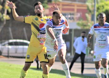 11 Deportivo y Firpo dividieron honores para seguir invictos en el torneo