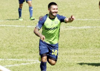 Municipal guatemalteco cederá a Jaime Alas a la selección salvadoreña a partir del próximo viernes