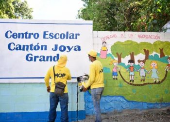 Docentes serán convocados a centros educativos a partir del 15 de marzo