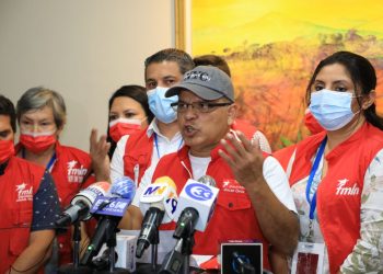FMLN se retirará de escrutinio final si no termina en las próximas 24 horas