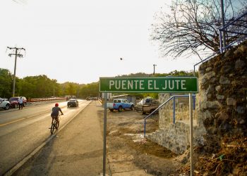 Ministerio de Obras Públicas entrega puente sobre río El Jute y rehabilitación de 20 kilómetros de carretera Litoral