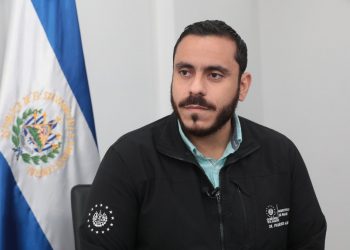 Francisco Alabí: «La vacuna CoronaVac da el 100 % de protección contra la mortalidad»