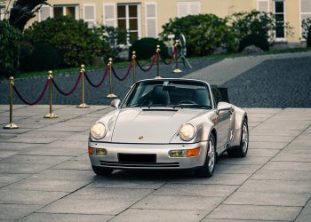 Porsche que perteneció a Maradona fue subastado por $574,000 en París
