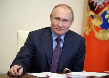 Vladimir Putin recibió la segunda dosis de una vacuna contra la COVID-19
