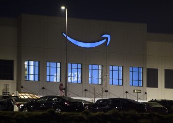 Fracasa la iniciativa de crear el primer sindicato de Amazon en EE. UU.