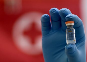 Chile reporta que vacuna de Sinovac tiene efectividad del 67% para evitar casos sintomáticos de COVID-19, según estudio