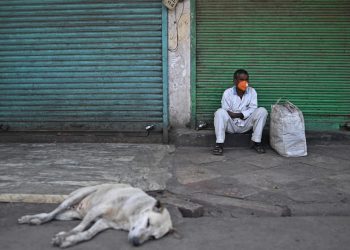 La capital india y las grandes ciudades del país confinadas durante el fin de semana
