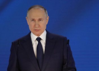 Putin anuncia 10 días no laborables en mayo para frenar avance de pandemia