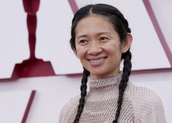 Chloé Zhao se impone en los Premios Óscar 2021 como Mejor Directora
