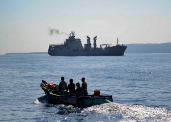 Indonesia intentará reflotar el submarino que se hundió frente a las costas de Bali