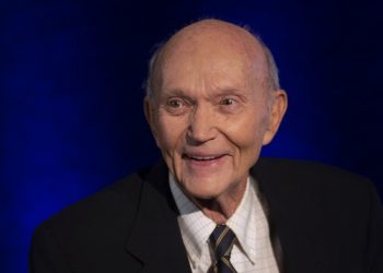 Muere a los 90 años Michael Collins, astronauta de la misión Apolo 11
