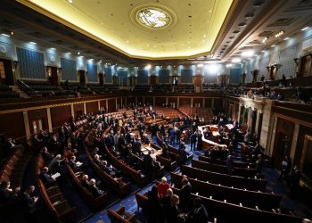 Republicanos se abren a una versión recortada del plan de infraestructuras de Joe Biden