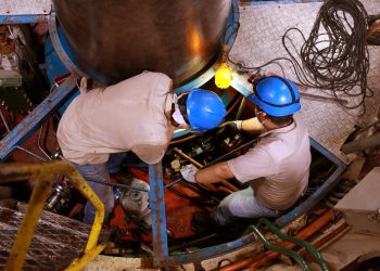 CEL realiza mantenimiento de maquinaria de la Central Hidroeléctrica 15 de Septiembre