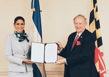 Mayorga firma convenio en Maryland para impulsar proyecto de protección a salvadoreños en EE.UU.