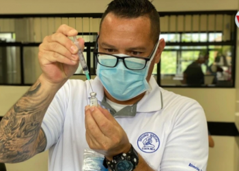 Costa Rica gestiona con Estados Unidos donación de vacunas para Centroamérica