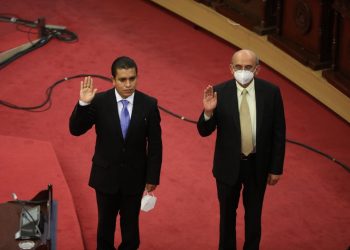 Diputados eligen magistrados suplentes de Corte de Cuentas en su última plenaria