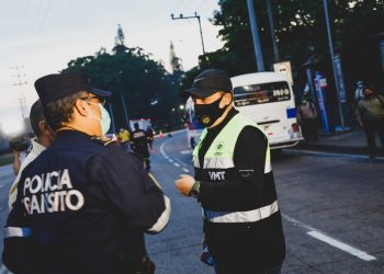 Autoridades verifican cumplimiento de medidas de bioseguridad en el transporte público