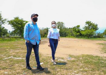 Director de Reconstrucción de Tejido Social verifica posibles lugares para construcción de CUBO en Sacacoyo