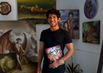 La artesanía y el amor por el arte llevaron a este salvadoreño hasta Brasil