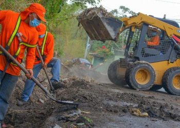 Fovial activa 300 equipos de limpieza para evitar inundaciones por lluvias en todo el país