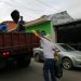 Iglesia católica colabora en recolección de basura en Santiago de María