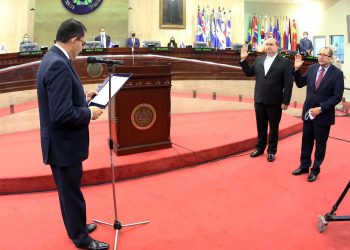«Esto fue atropello deliberado y sistemático de nuestros derechos»: Tahnya Pastor sobre elección de magistrados suplentes de CSJ