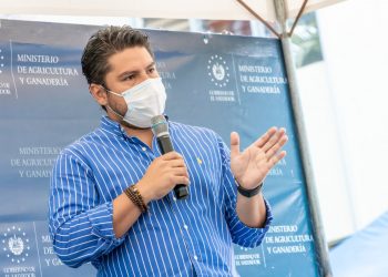 Ministro Martínez apostará por generar riquezas a través del agro