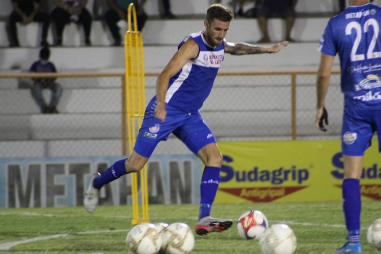 Chalatenango tropezó ante Metapán y cayó 1-0 en la jornada disputada este miércoles. Foto Cortesía Isidro Metapán.
