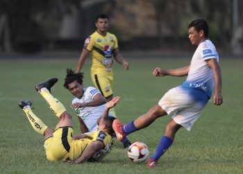 Jocoro puso candado en defensa  y puntuó de visita ante 11 Deportivo
