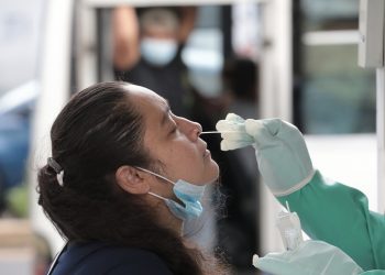 Ministerio de Salud reforzará estrategia de pruebas para diagnosticar COVID-19