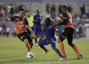 Chalate y Águila se pelearon con el gol y terminaron 0-0; en Las Delicias, Santa Tecla doblegó a Sonsonate
