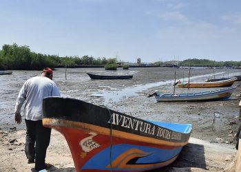 Pescadores tienen dificultad para  trabajar por vientos