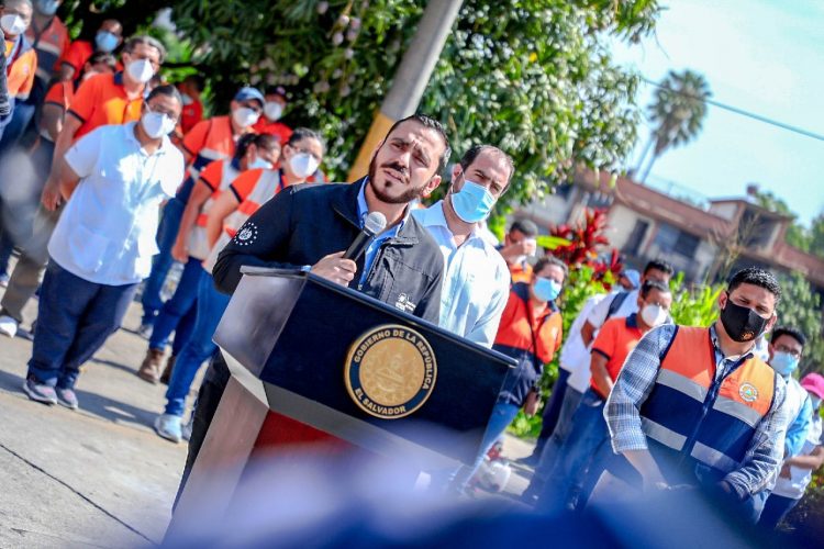 Gobierno de El Salvador realizará megajornada de fumigación y abatización en 200 municipios
