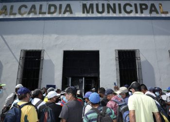 Alcaldía tecleña queda con deuda de $30 millones, según sindicato