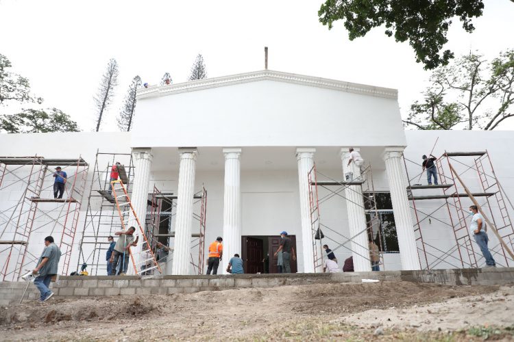 El salón fue inaugurado en el Centro Cultural Legislativo ayer por la mañana. / FOTO: Diego García