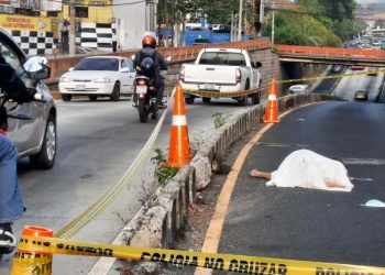 Pareja de ancianos atropellados en Alameda Juan Pablo II
