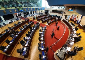 «Van a devolver lo robado»: Ernesto Castro, diputado electo de San Salvador, sobre adelanto de bono a diputados