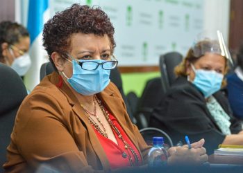 Salud: Más jóvenes fallecieron de la COVID-19 en Guatemala en la últimas semanas