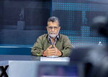 Schafik llama a alcaldes detenidos del FMLN a defenderse