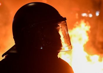 Casi 100 policías heridos y más de 300 detenidos el 1 de mayo en Berlín