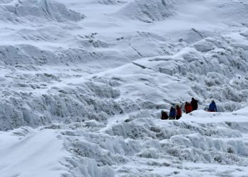 La montañista Karina Arrué proyecta llegar a la cumbre del Monte Everest este domingo