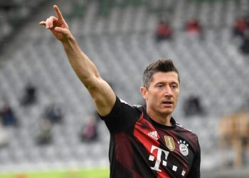 Lewandowski iguala el récord de goles de Gerd Müller en Bundesliga
