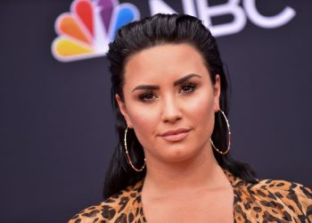 La estrella pop Demi Lovato se declara de género no binario